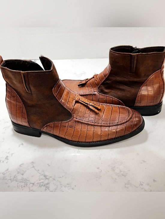 Men\'s Brown Croc-Embossed Tassel Chelsea Boots main image 15